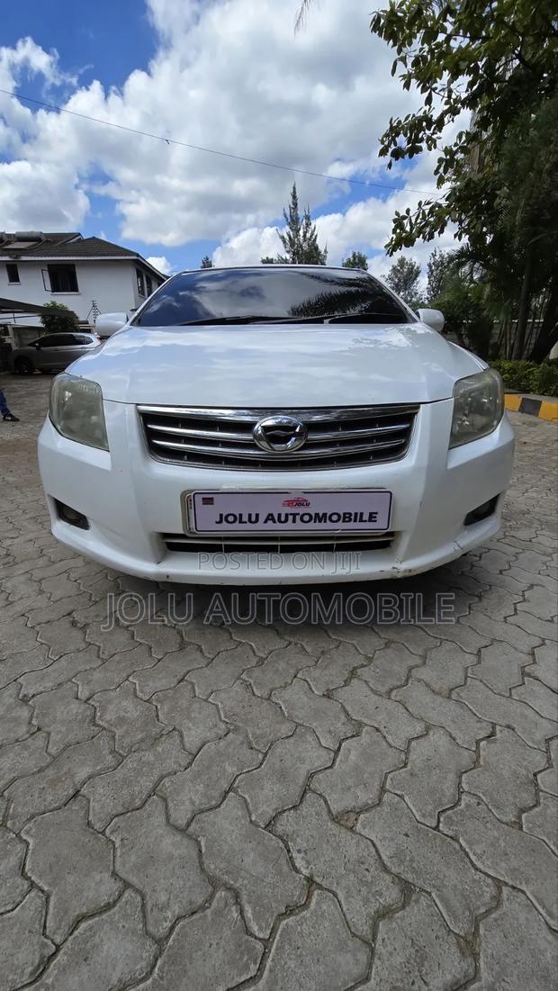 Toyota Axio 2009 White
