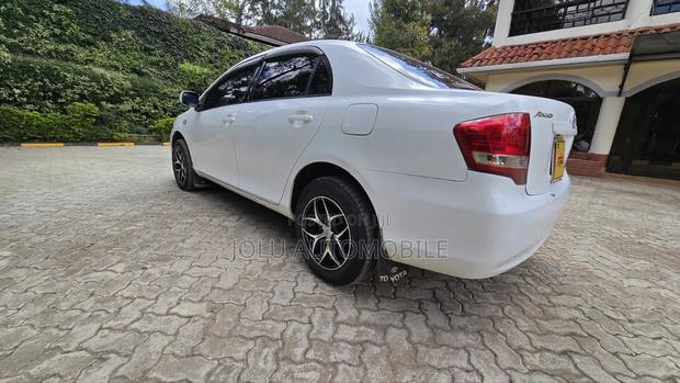 Toyota Axio 2009 White
