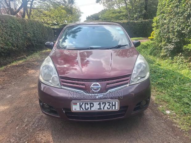Nissan Note 2012 Maroon