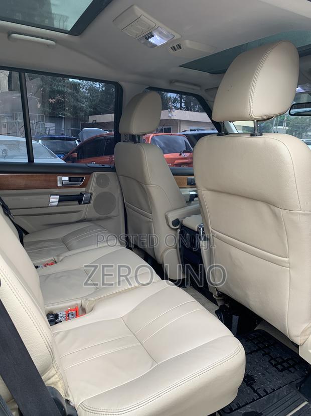 Land Rover Discovery 2015 Silver