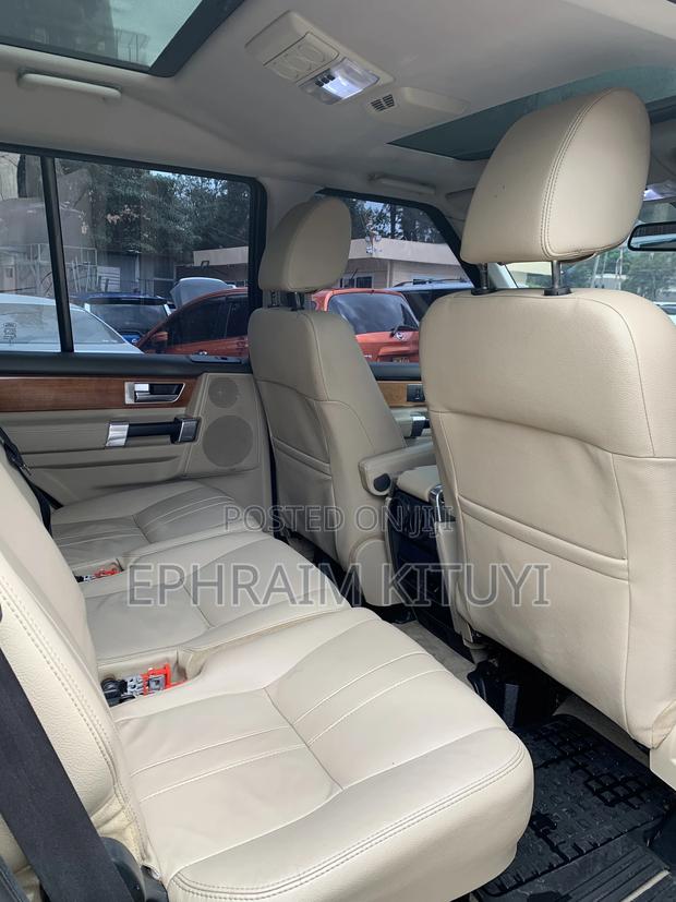 Land Rover Discovery 2015 Silver