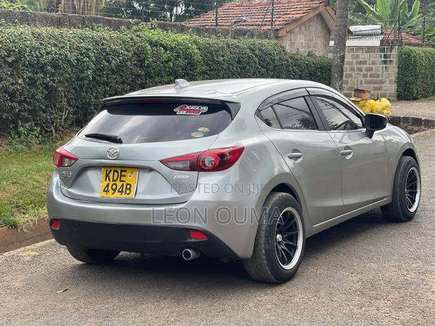Mazda Axela 2015 Gray