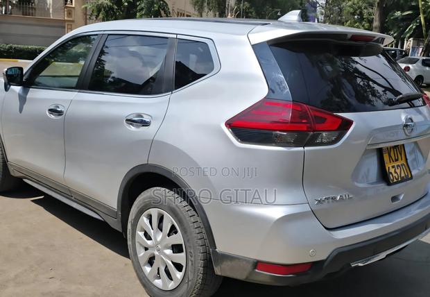 Nissan X-Trail 2019 Silver