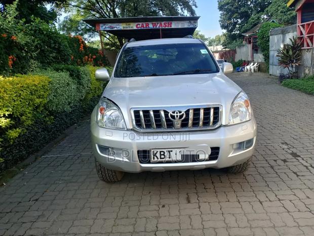 Toyota Land Cruiser Prado 2007 Silver