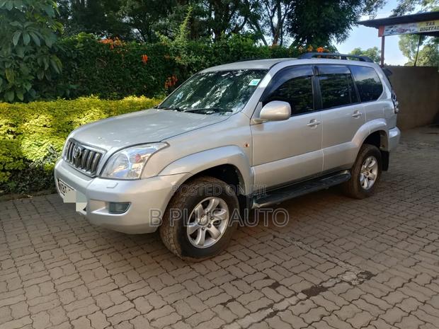 Toyota Land Cruiser Prado 2007 Silver