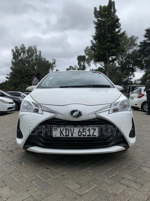 Toyota Vitz 2018 White