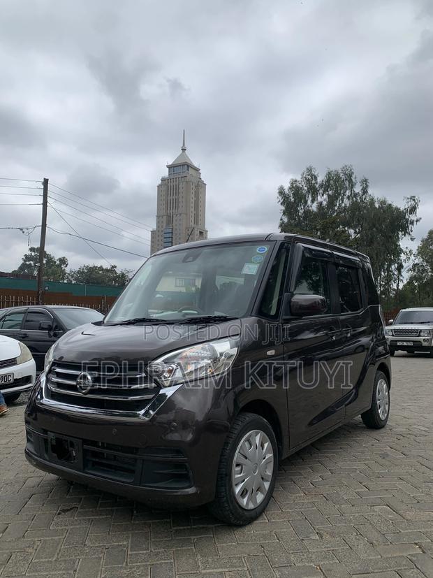 Nissan Dayz Roox 2019 Maroon