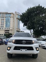 Toyota Hilux 2019 White for sale