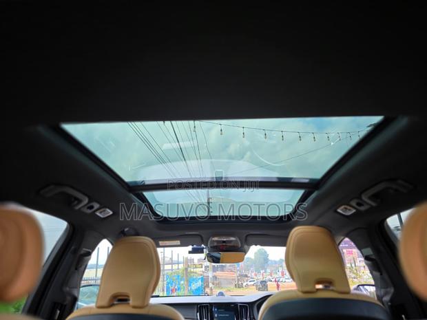 Volvo XC60 2020 Gray