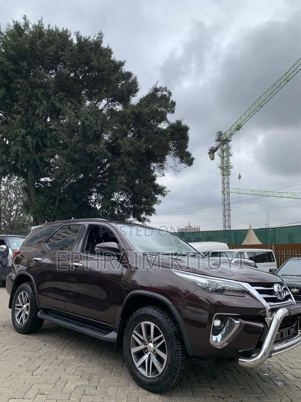 Toyota Fortuner 2018 Brown