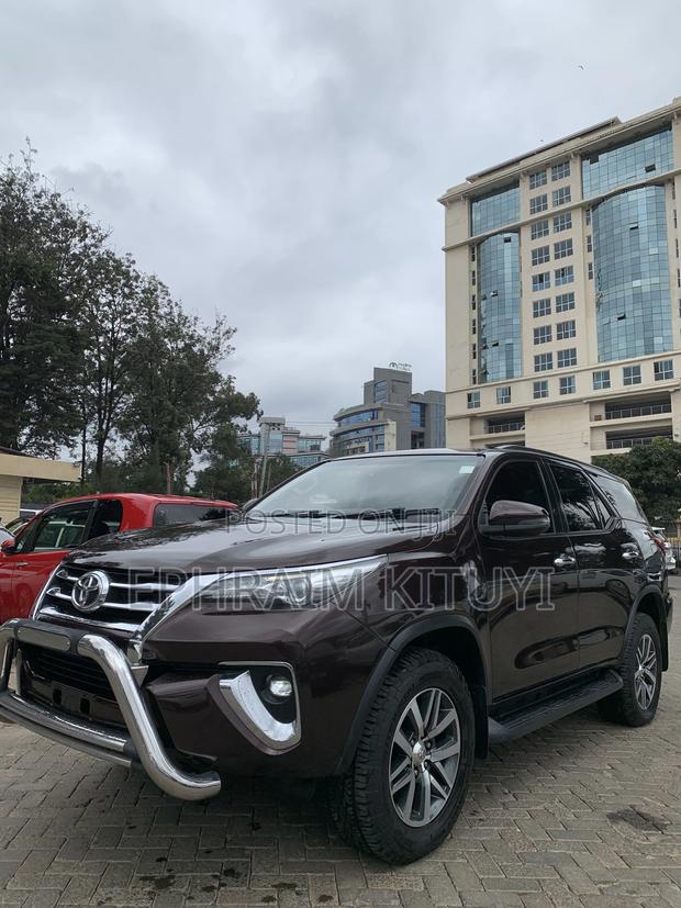 Toyota Fortuner 2018 Brown