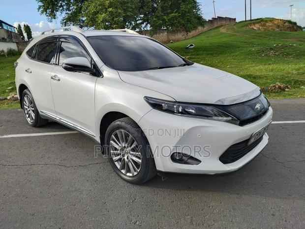 Toyota Harrier 2016 White