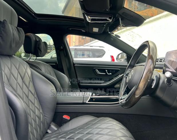 Mercedes-Benz S-Class 2021 White