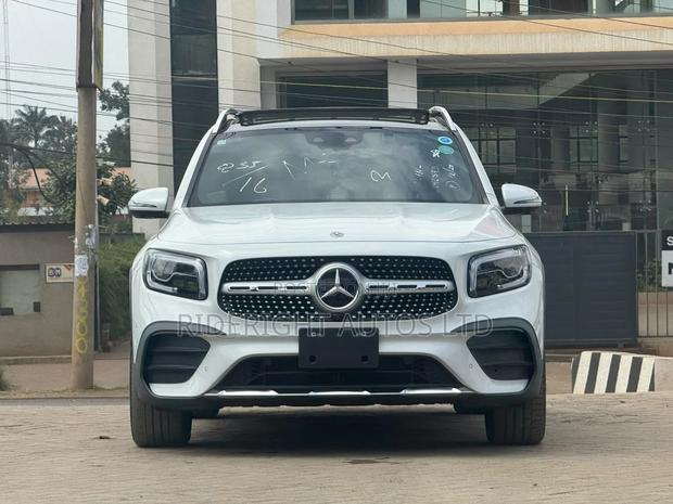 Mercedes-Benz GLB-Class 2020 White