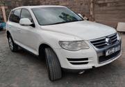 Volkswagen Touareg 2008 White for sale