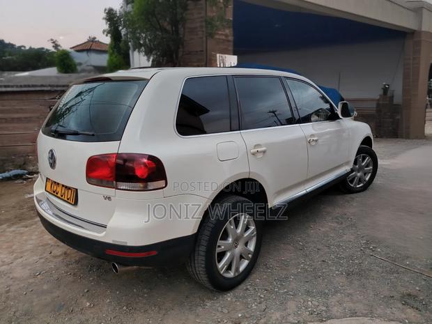 Volkswagen Touareg 2008 White