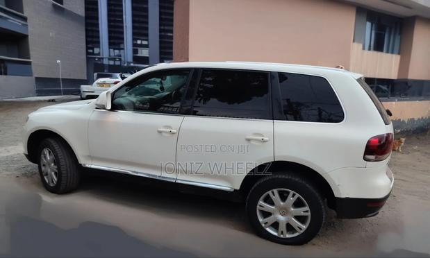 Volkswagen Touareg 2008 White