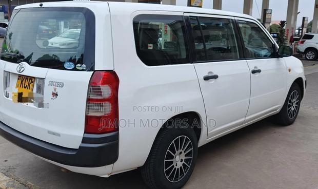 Toyota Succeed 2011 White