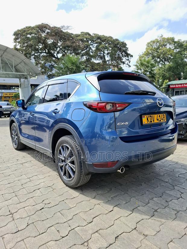Mazda CX-5 2018 Blue