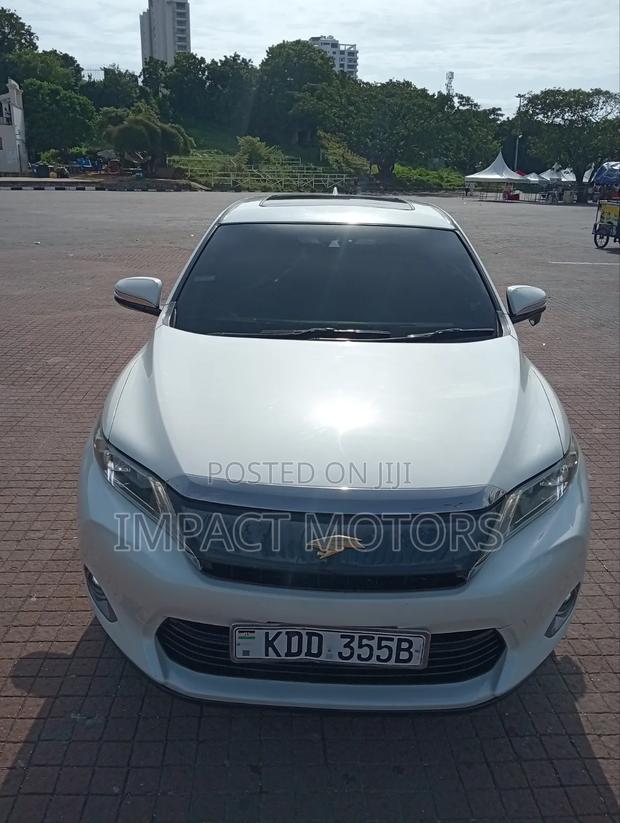 Toyota Harrier 2014 White
