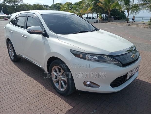 Toyota Harrier 2014 White