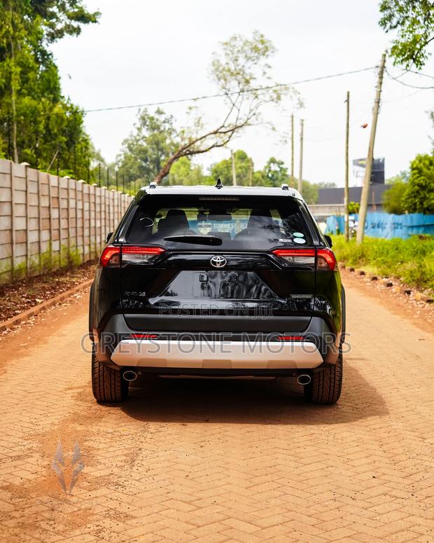 Toyota RAV4 Adventure 2019 Black