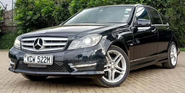 Mercedes-Benz C200 2012 Matt Black