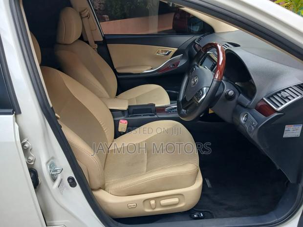 Toyota Allion 2017 Pearl