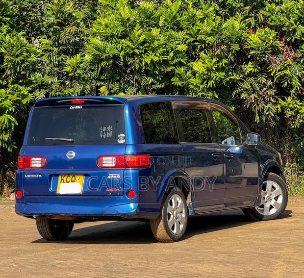 Nissan Lafesta 2013 Blue