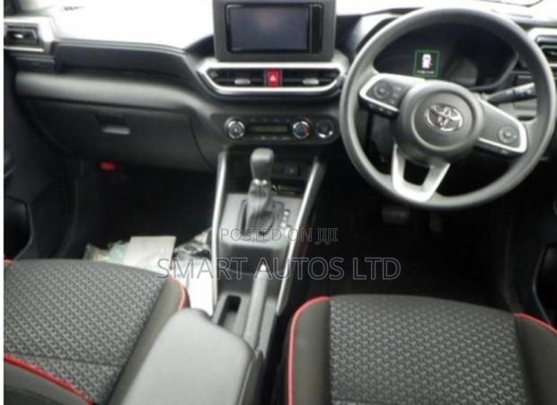 Toyota Raize 2020 Red
