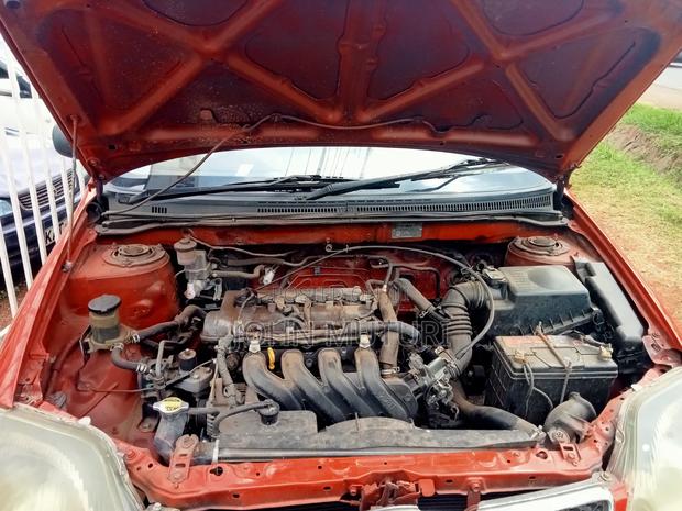 Toyota Corolla 2001 Red