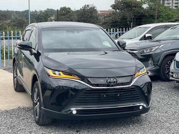 Toyota Harrier 2.0 2020 Black