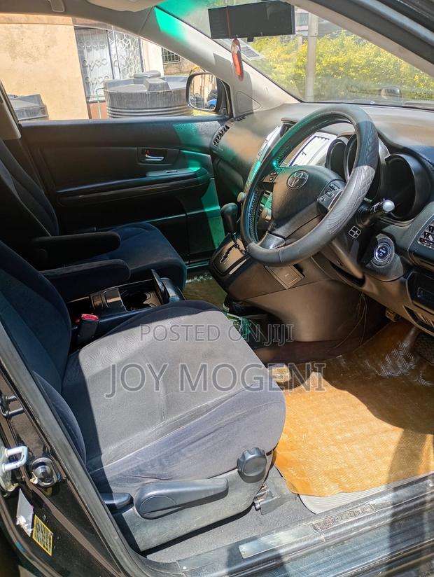 Toyota Harrier 2011 Black