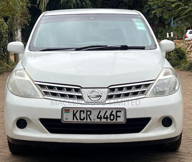 Nissan Tiida 2011 White