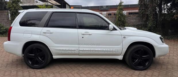 Subaru Forester 2003 White