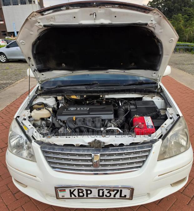 Toyota Premio 2005 White