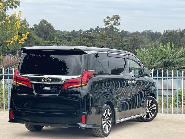 Toyota Alphard 2.5 Petrol FWD 2020 Black