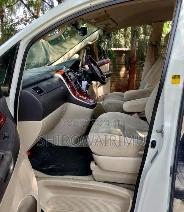 Toyota Alphard 2006 Pearl