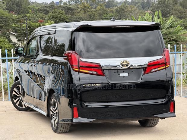 Toyota Alphard 2.5 Petrol FWD 2020 Black