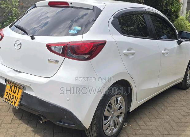 Mazda Demio 2018 White