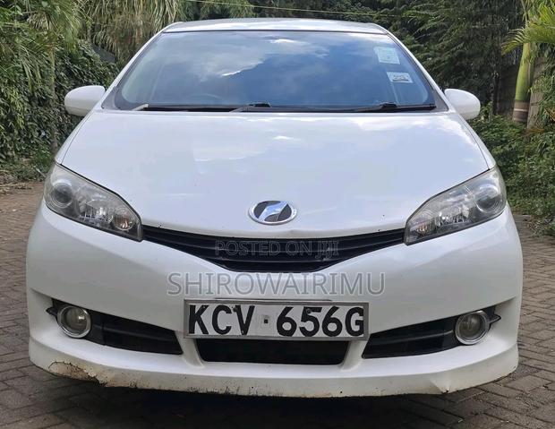 Toyota Wish 2012 White