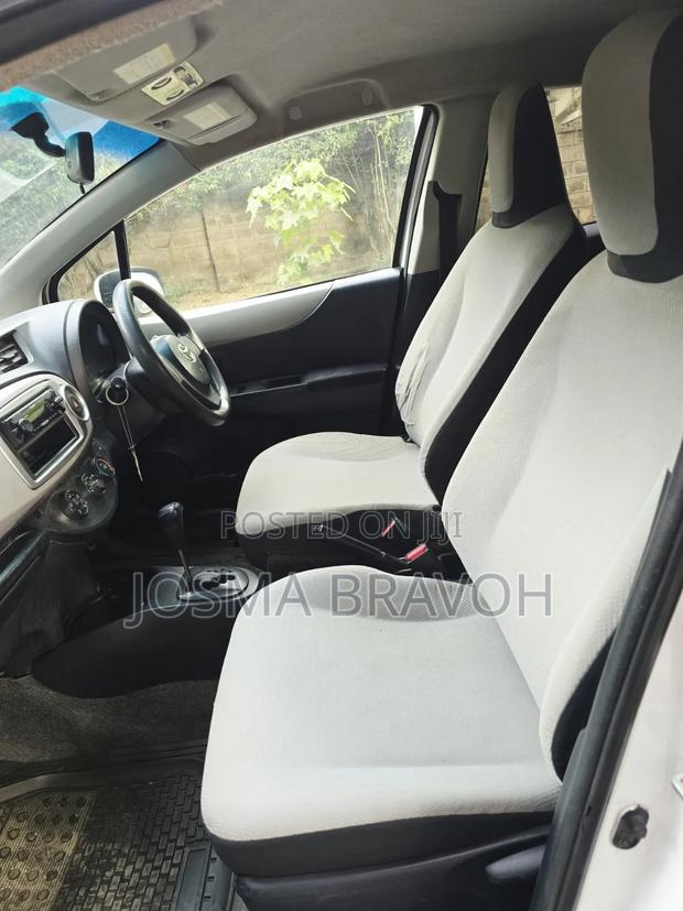 Toyota Vitz 2014 White