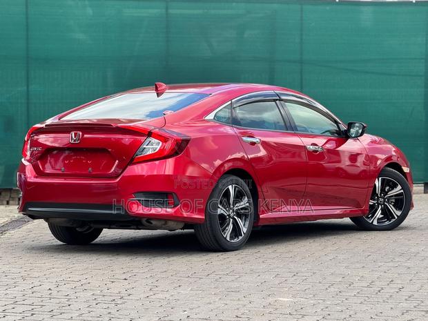 Honda Civic 2018 Red