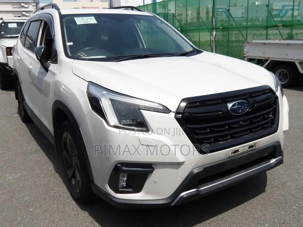 Subaru Forester 2022 White