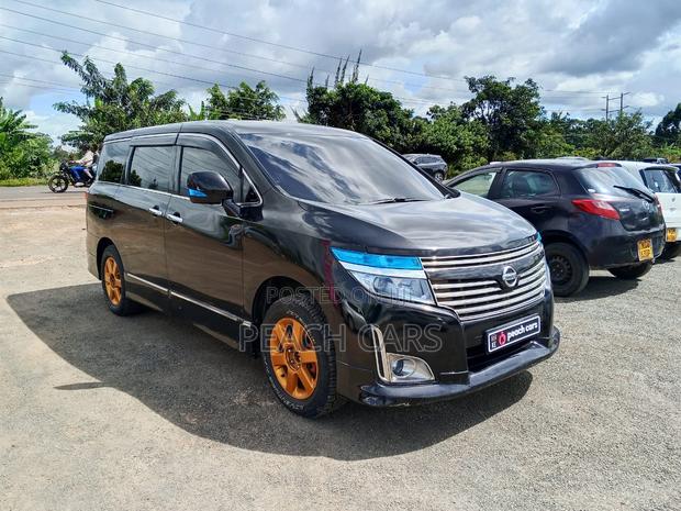 Nissan Elgrand 2012 Black