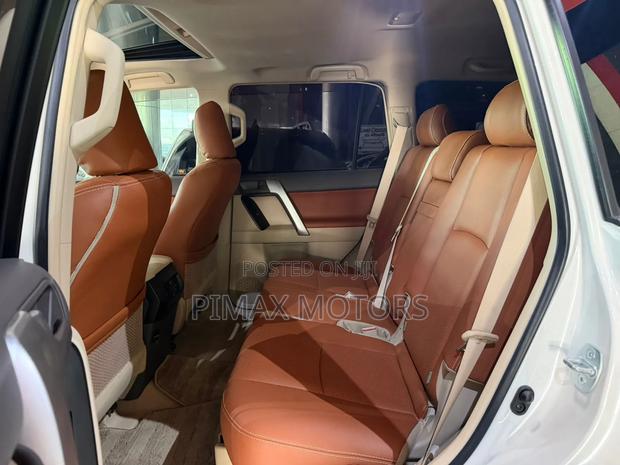 Toyota Land Cruiser Prado 2019 White