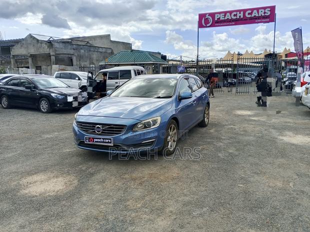 Volvo V60 2014 Blue