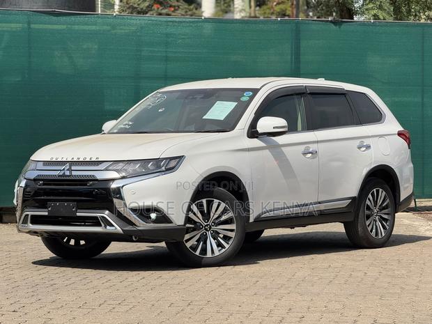 Mitsubishi Outlander 2020 Pearl