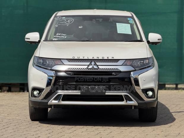 Mitsubishi Outlander 2020 Pearl