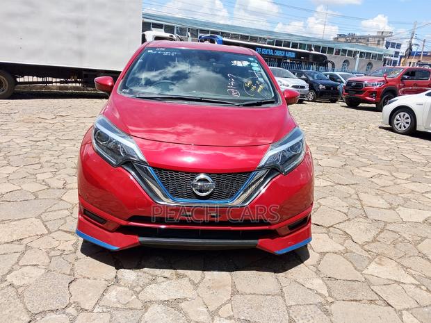 Nissan Note 2018 Red
